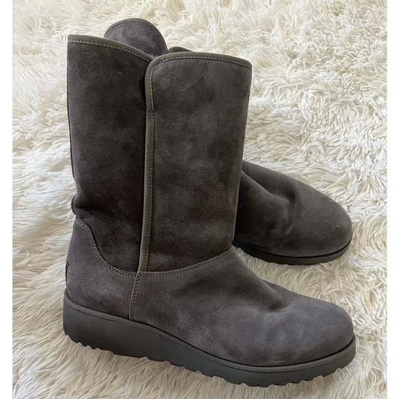 UGG | Shoes | Ugg Amie Classic Slim Mid 